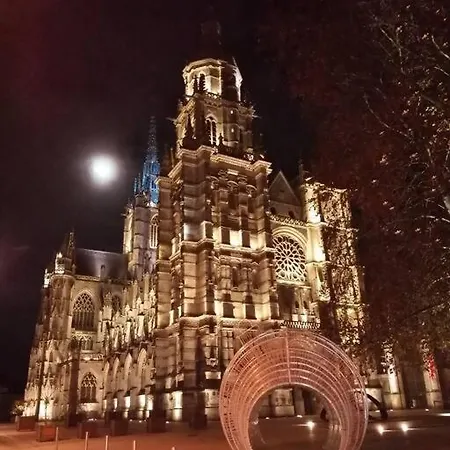 Petit Studio Au Coeur D'evreux *
